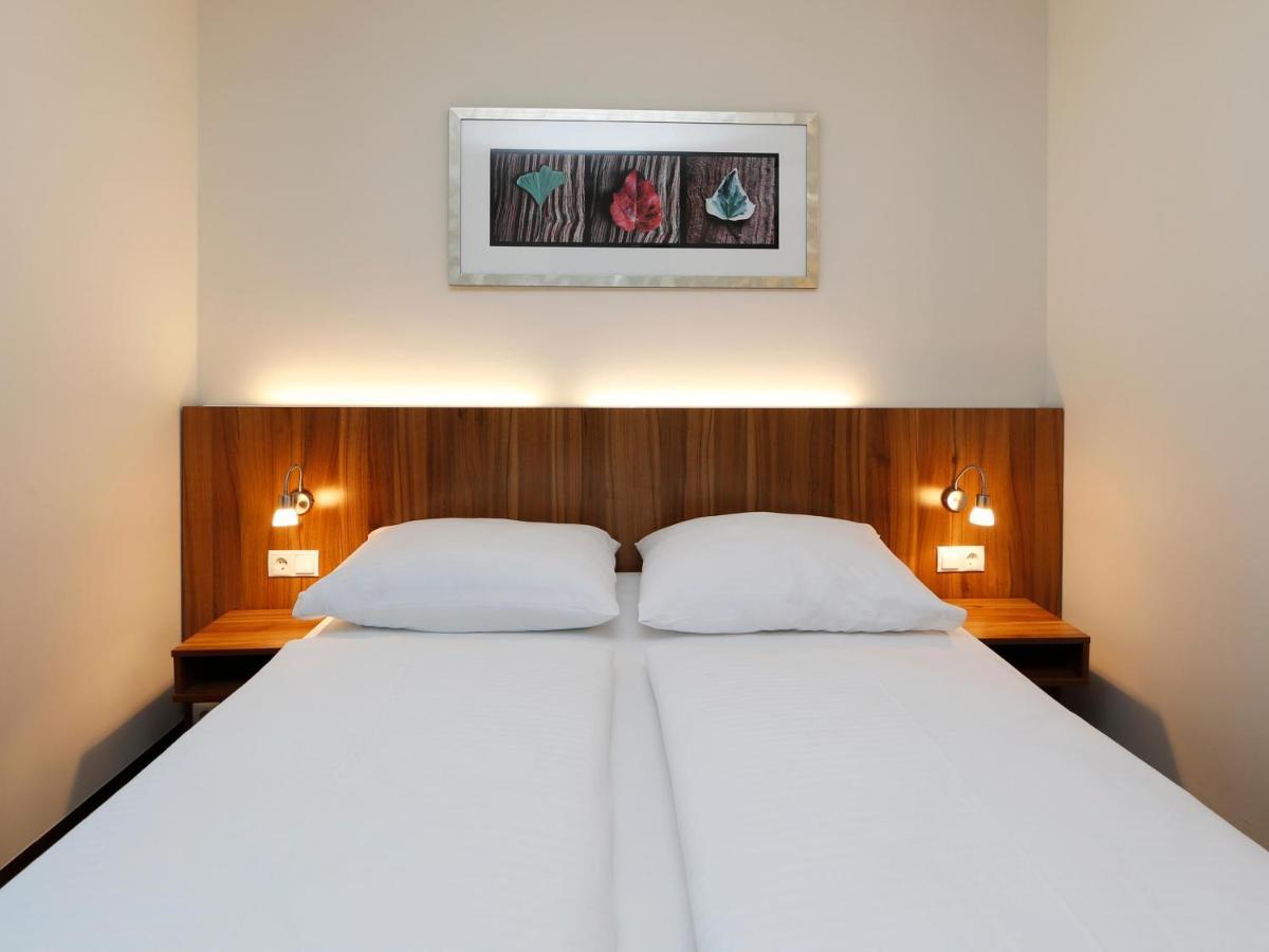 B&B Hotel Berlin-Mitte Exterior photo