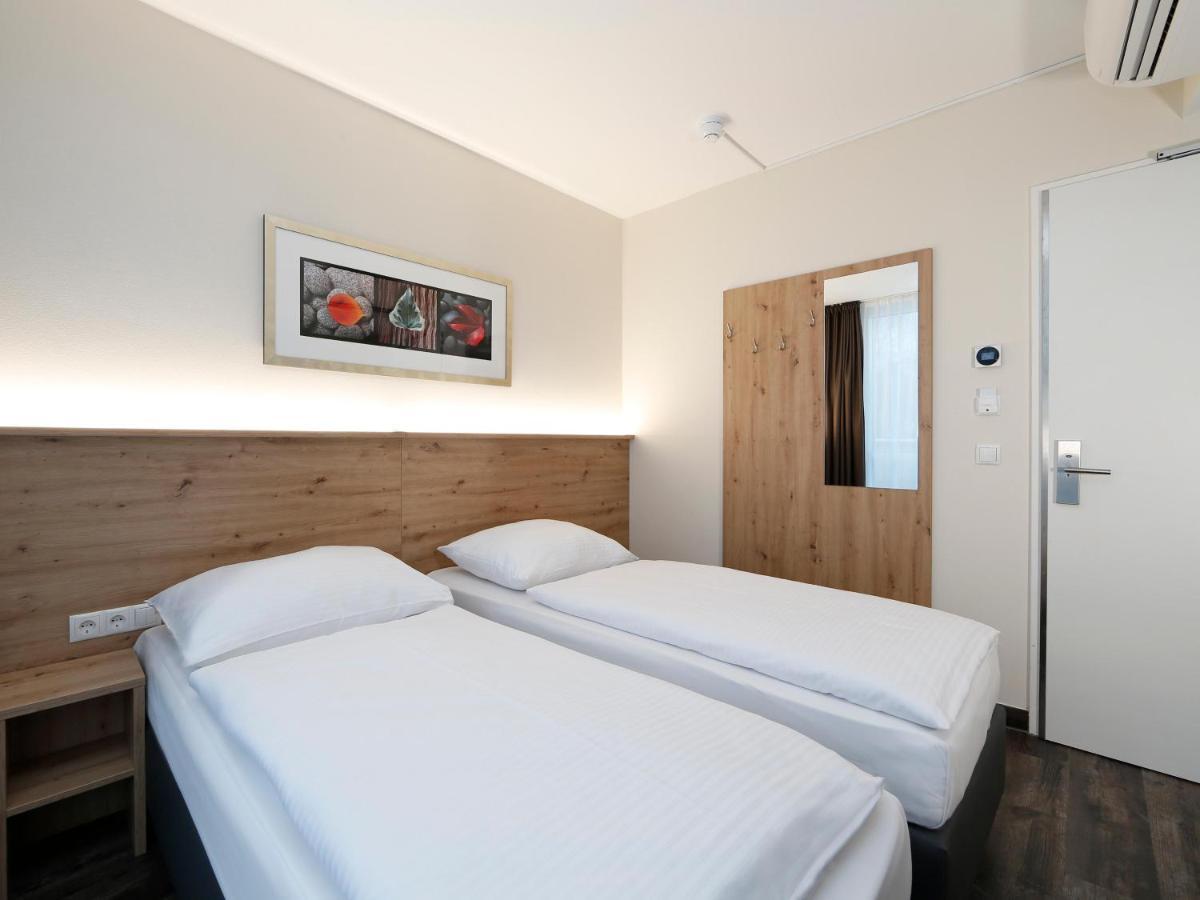 B&B Hotel Berlin-Mitte Exterior photo